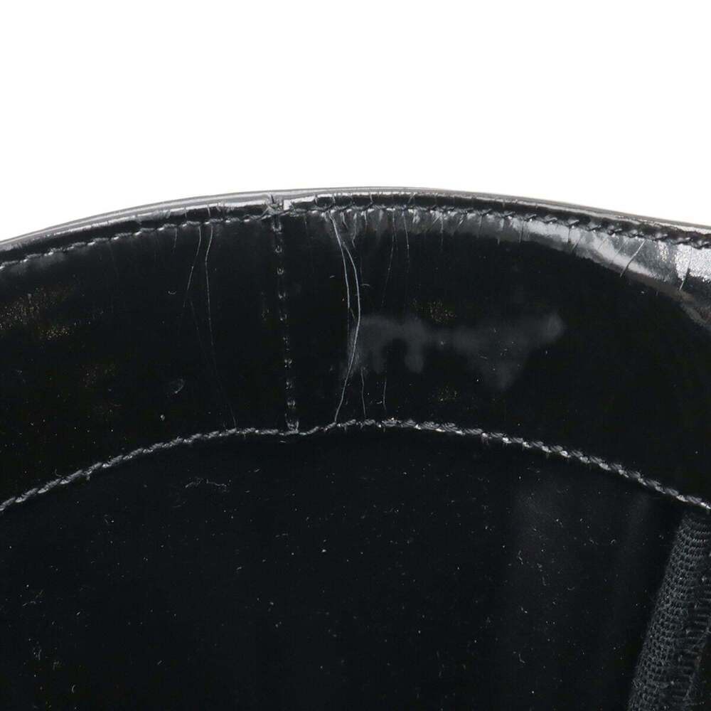 CHANEL Black Logo Shoulder Bag - Picture 10 of 10